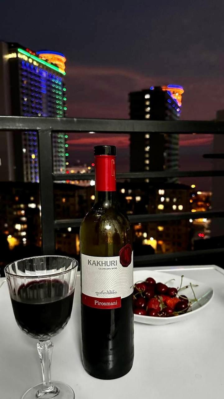 Pirosmani 18D, 14 Floor Lägenhet Batumi Exteriör bild